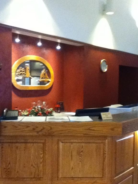 Baraga Lakeside Inn Exteriér fotografie