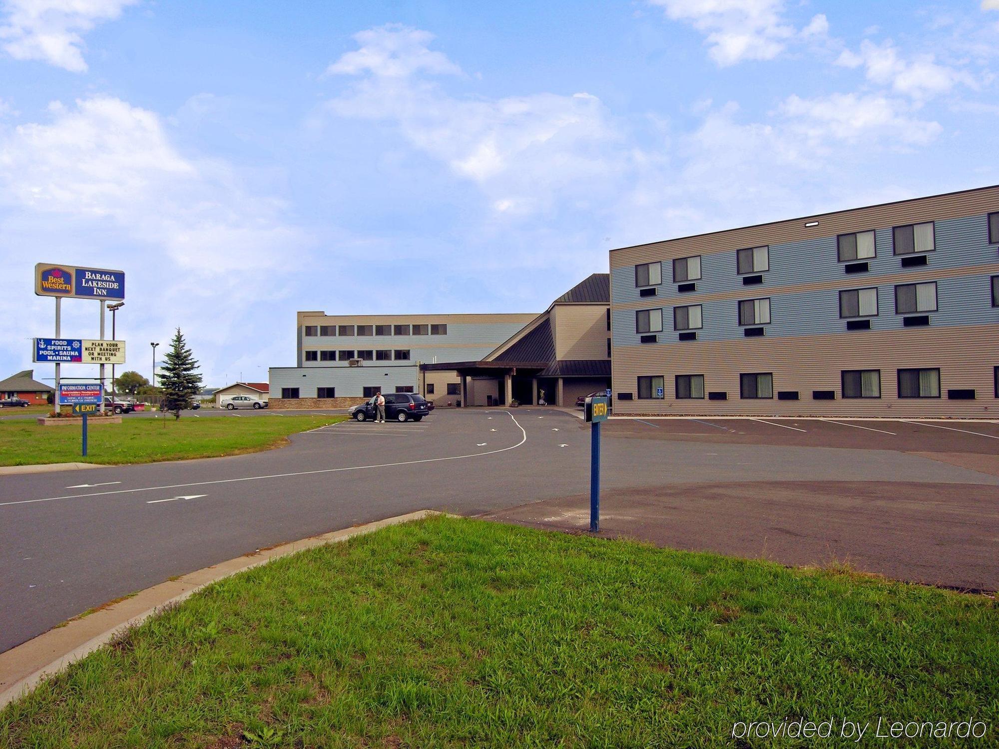 Baraga Lakeside Inn Exteriér fotografie