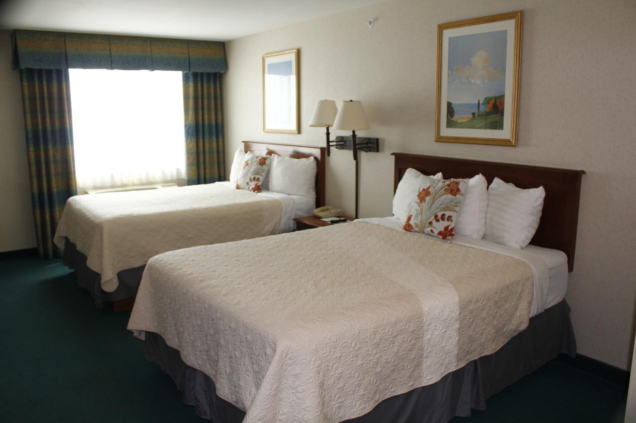 Baraga Lakeside Inn Exteriér fotografie